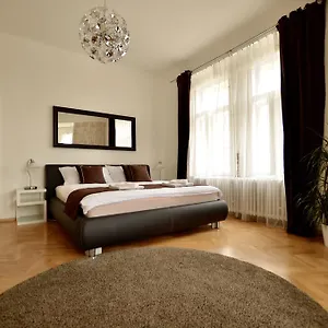 Beautiful In Apartamento Praga